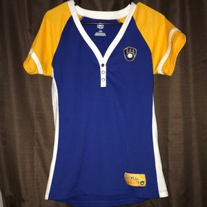 Women’s brewers shirt